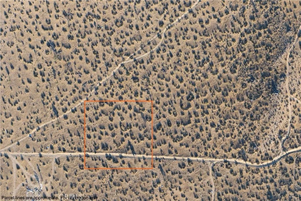 Photo of 220 E Avenue P5, Palmdale, CA 93550 (MLS # OC26217912)