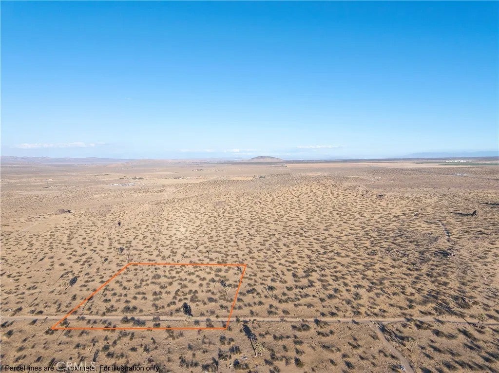 Photo of 220 E Avenue P5, Palmdale, CA 93550 (MLS # OC26217912)