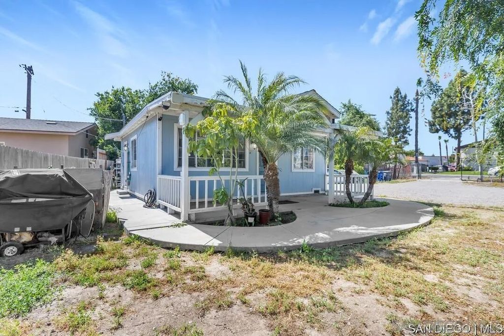 Photo of 108 East Dr, Vista, CA 92083 (MLS # 250040197)