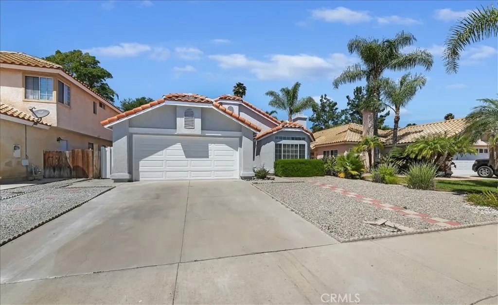 24352 Via Briones