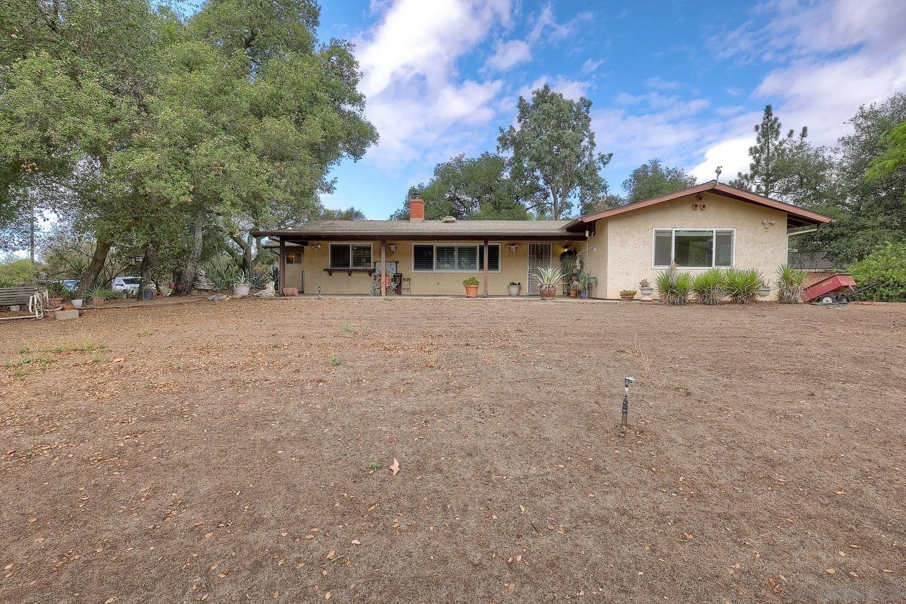 3910 Prairie Dr
