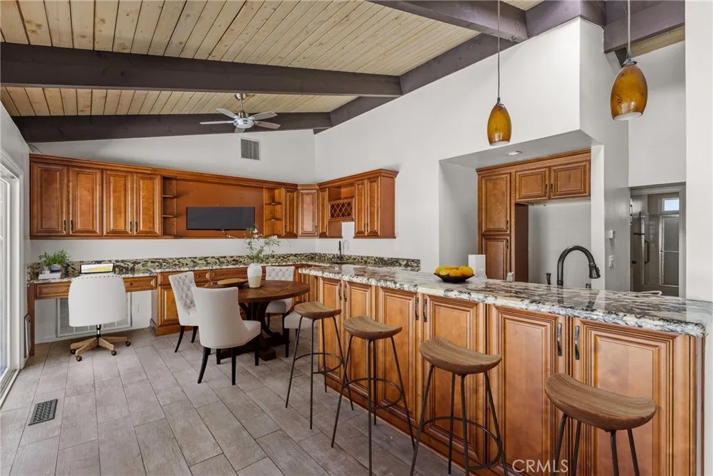 10472 Alta Loma