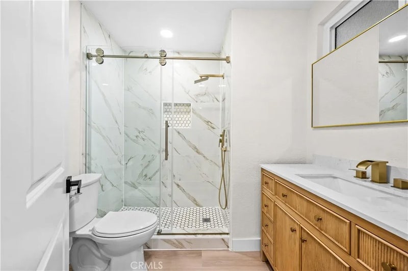 1266 W Lorraine