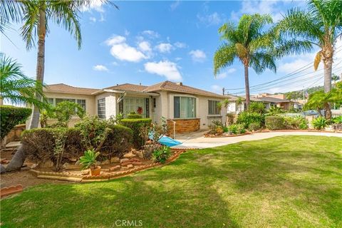 Photo of 1457 W 1st St, San Pedro, CA 90732 (MLS # SB25273038)