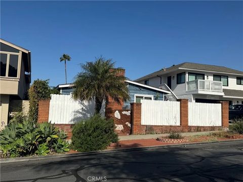 Photo of 34041 El Encanto AVE, Dana Point, CA 92629 (MLS # OC26124898)