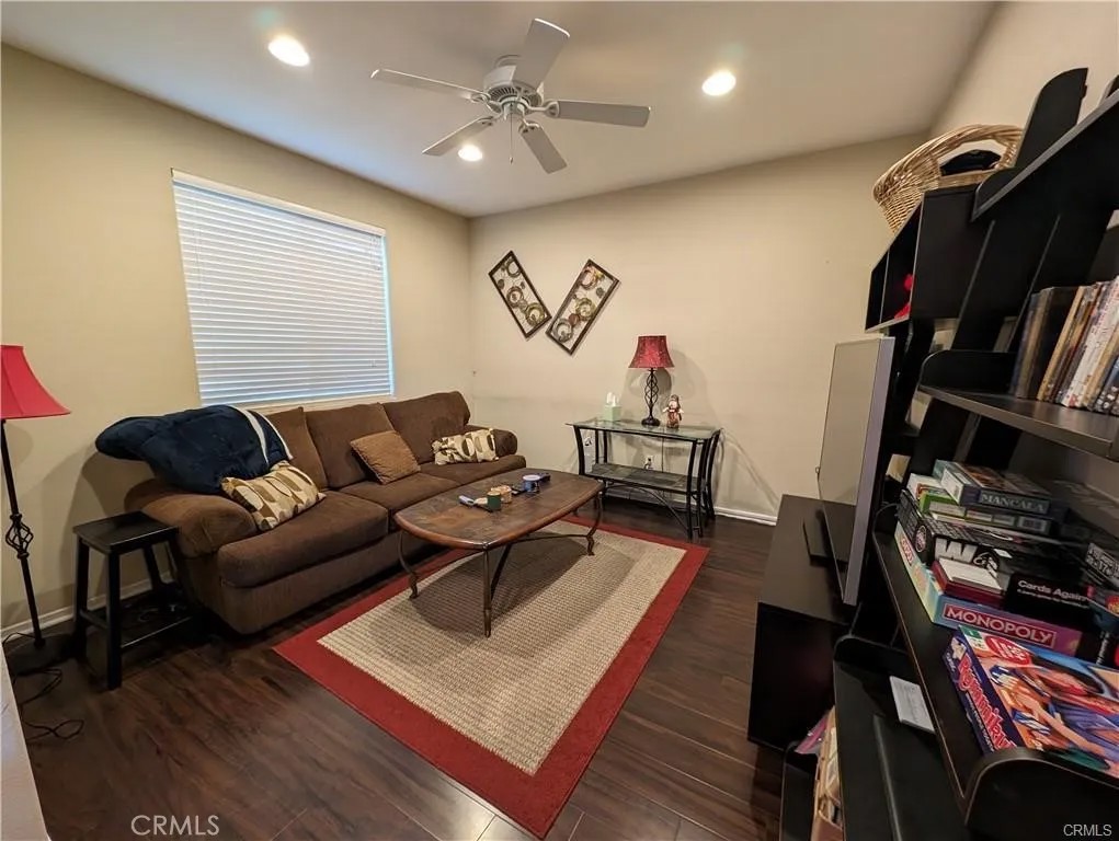 27976 Trillium Lane