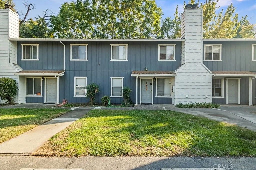 Photo of 811 W 2nd Ave, Chico, CA 95926 (MLS # SN25278121)