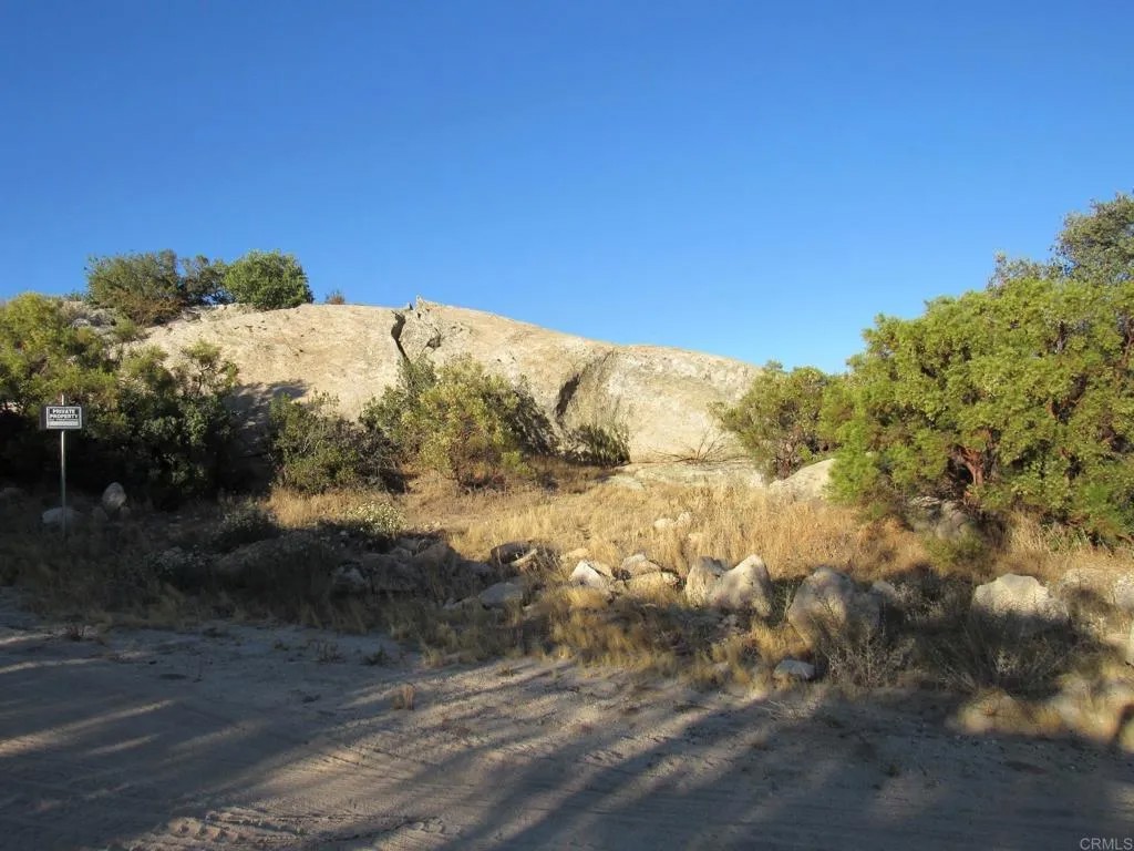 29 Old Highway 80