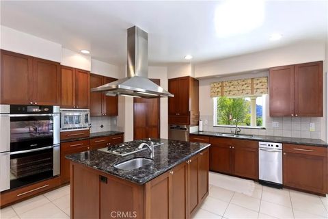 Tiny photo for 43845 Calle De Velardo, Temecula, CA 92592 (MLS # SW25273016)