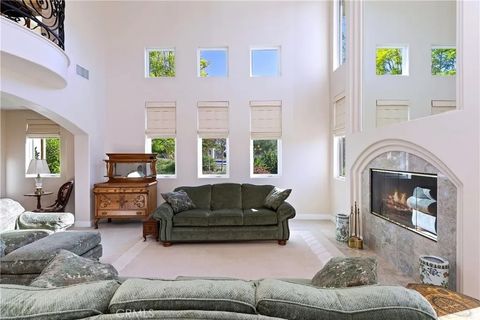 Tiny photo for 43845 Calle De Velardo, Temecula, CA 92592 (MLS # SW25273016)