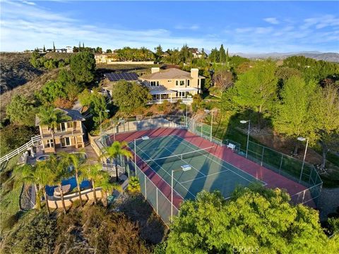 Tiny photo for 43845 Calle De Velardo, Temecula, CA 92592 (MLS # SW25273016)