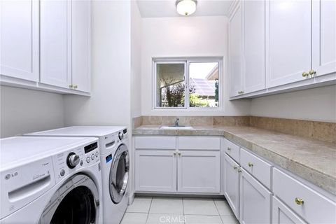 Tiny photo for 43845 Calle De Velardo, Temecula, CA 92592 (MLS # SW25273016)