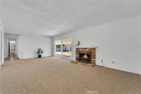 Tiny photo for 27967 Urbandale Ave, Saugus, CA 91350 (MLS # SR25273116)