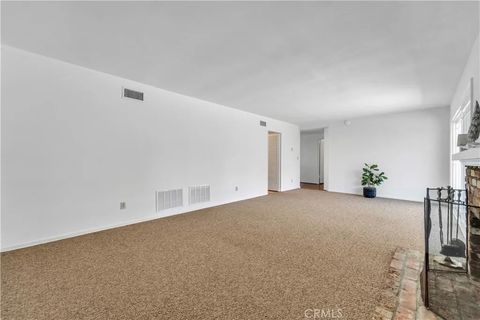 Tiny photo for 27967 Urbandale Ave, Saugus, CA 91350 (MLS # SR25273116)