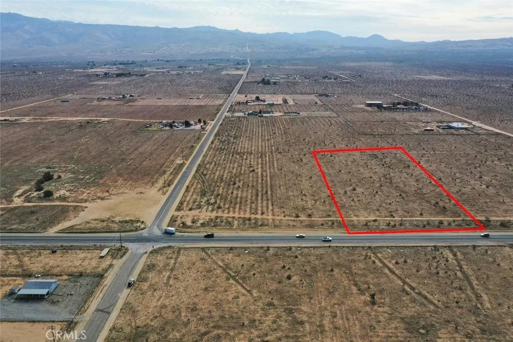 Photo of 0 Highway 18, Apple Valley, CA 92307 (MLS # CV26185479)
