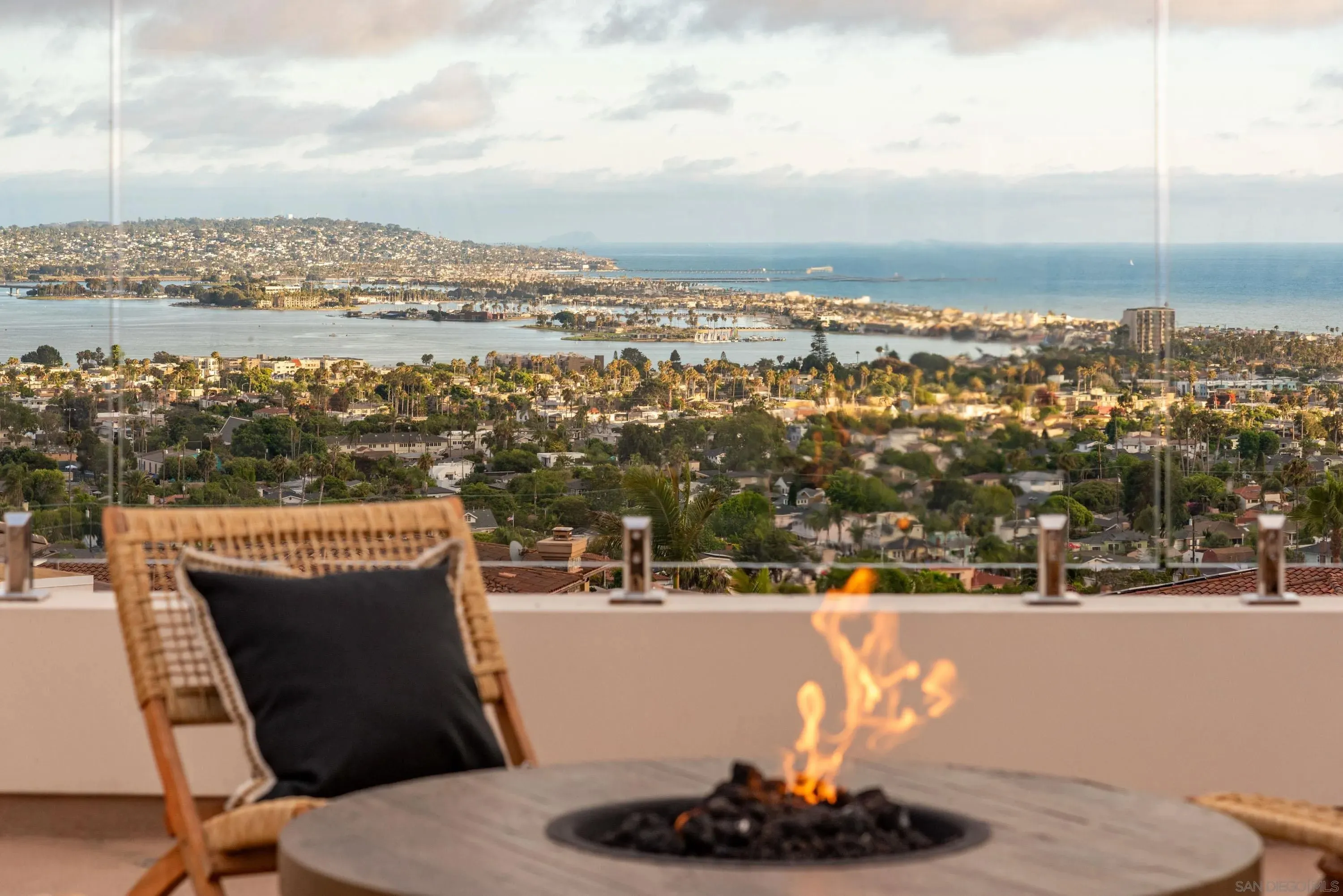 San Diego, California 92109, United States, 4 Bedrooms Bedrooms, ,4 BathroomsBathrooms,Residential,Active,178616