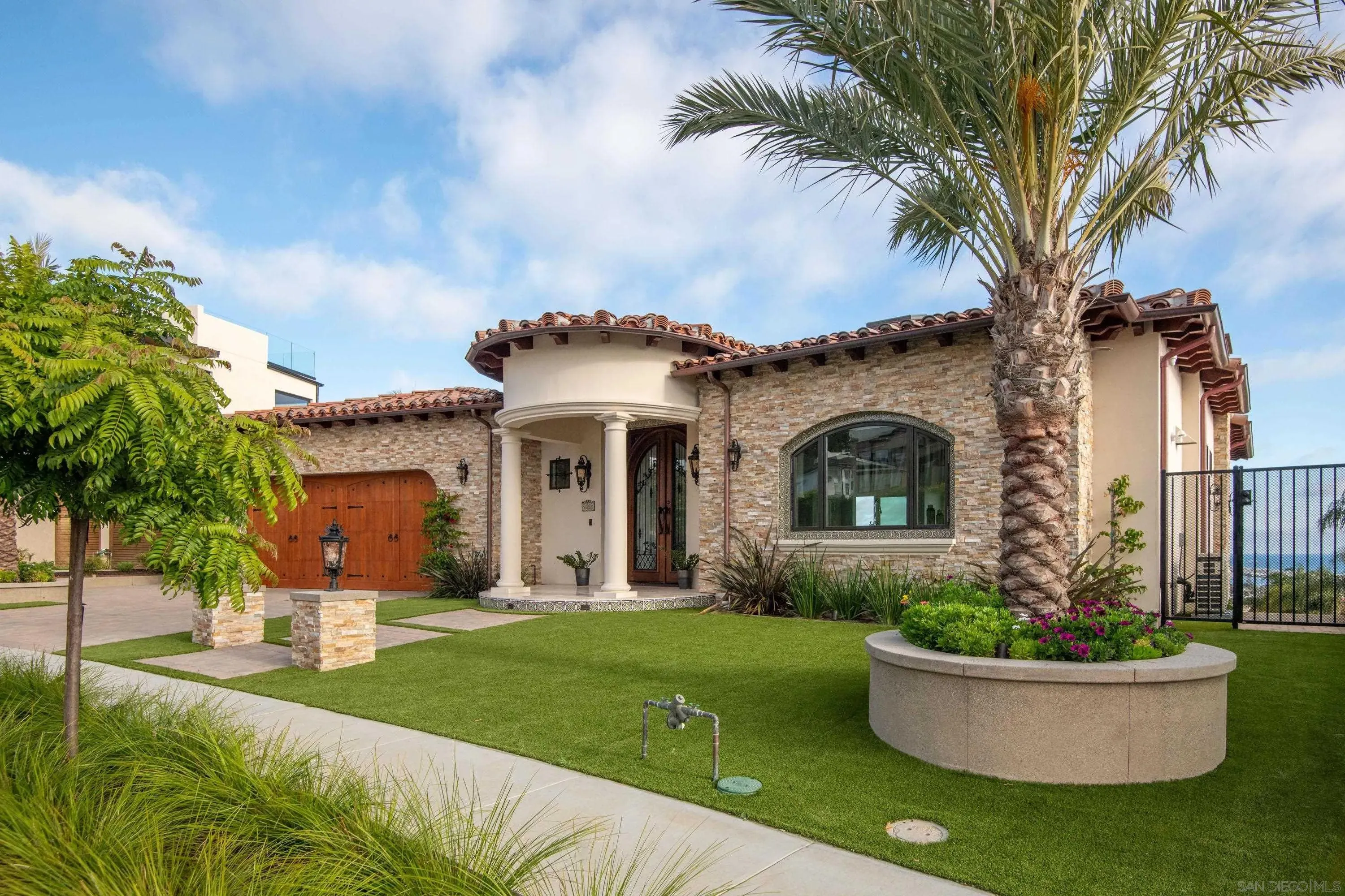 San Diego, California 92109, United States, 4 Bedrooms Bedrooms, ,4 BathroomsBathrooms,Residential,Active,178616