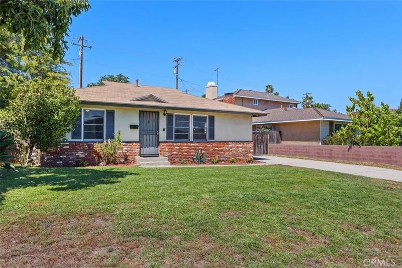 9123 Southview