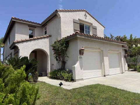 Photo of 5276 Willow Walk, Oceanside, CA 92057 (MLS # NDP2607417)