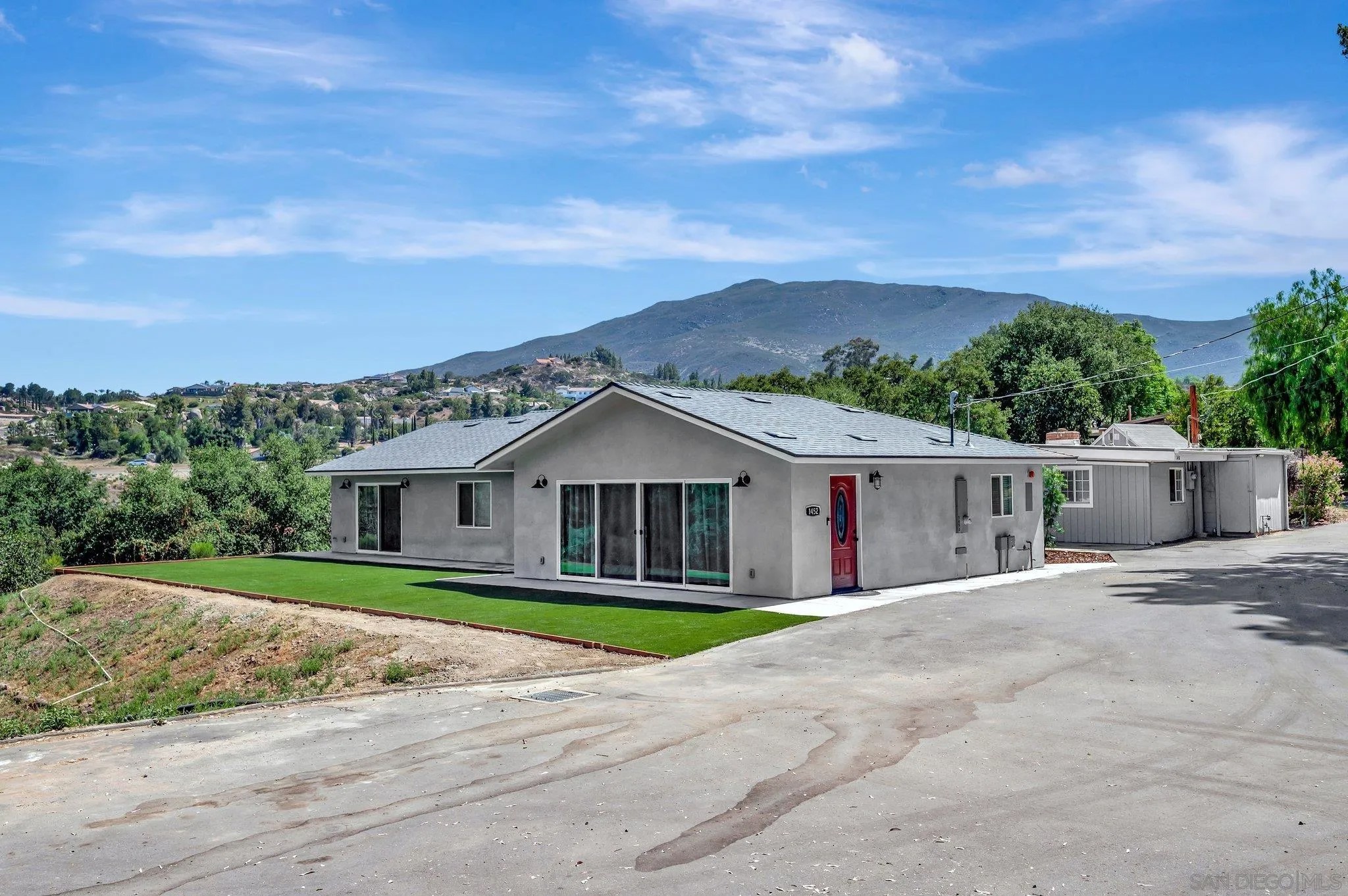 1452 Rock Terrace