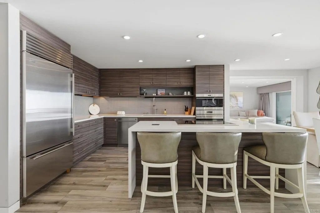 861 Beachfront B