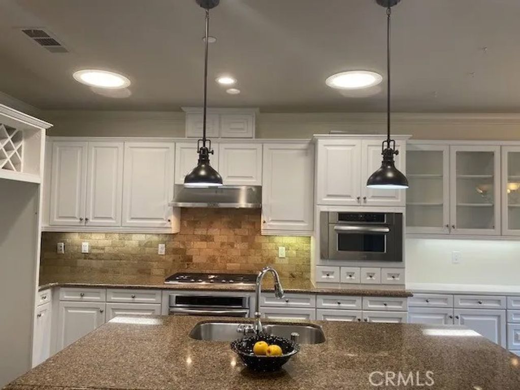 Photo of 29 GALAN Street, Rancho Mission Viejo, CA 92694 (MLS # OC26020011)