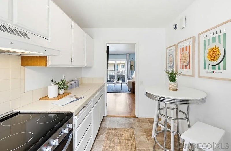 4477 Mentone Street Unit 105