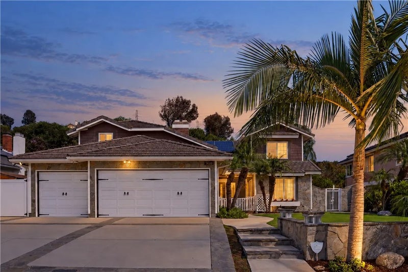 3620 E Shallow Brook Lane