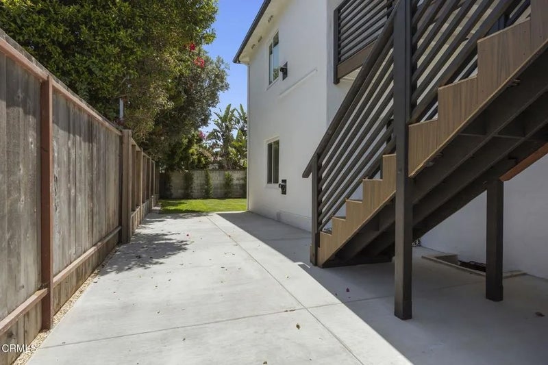 934 Sharon Lane