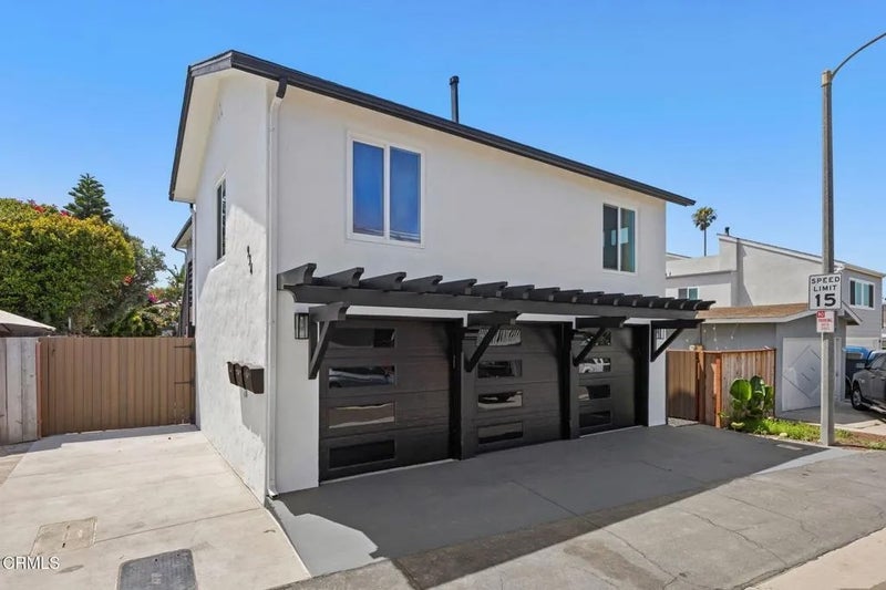 934 Sharon Lane
