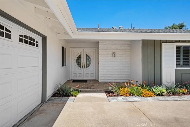 933 Boxwood Avenue