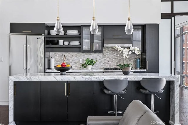 1111 S Grand Avenue 511 #511, Los Angeles