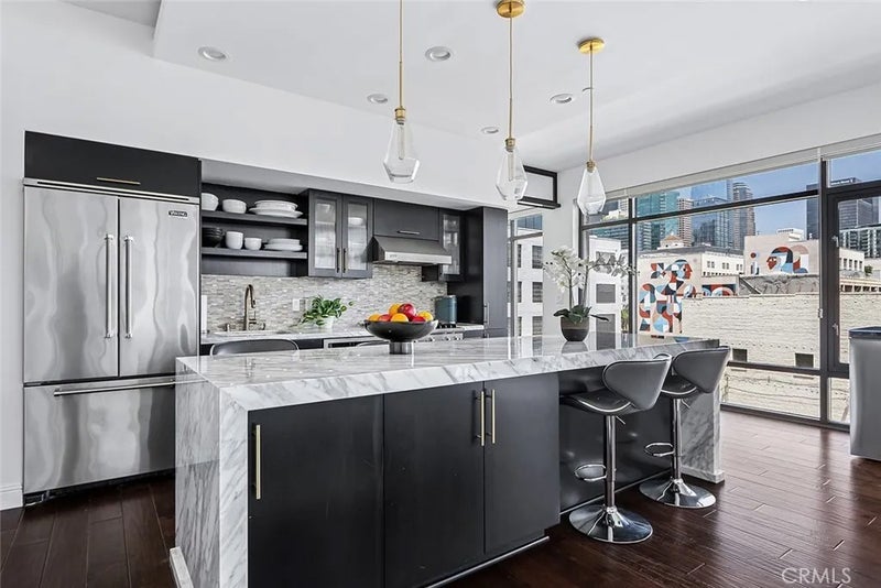 1111 S Grand Avenue 511