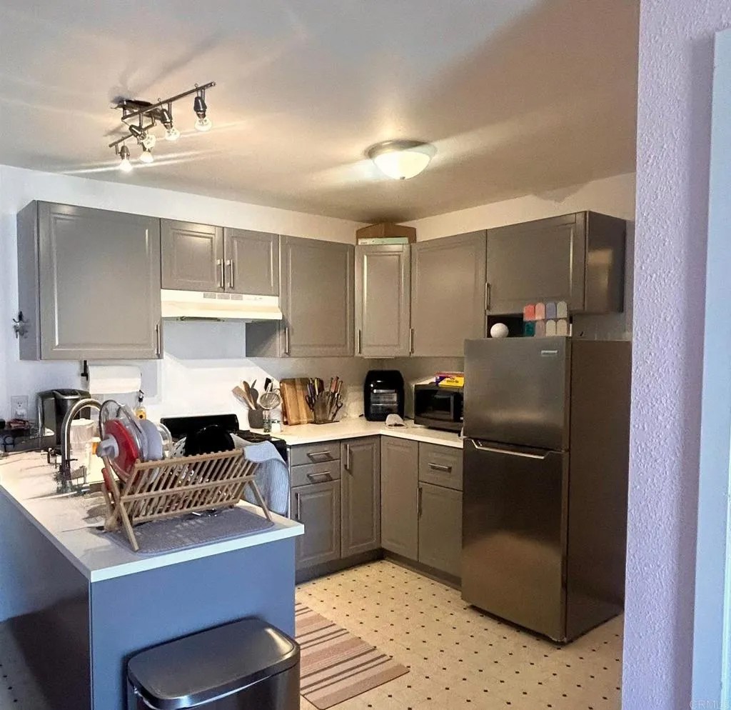 3029 Broadway 22