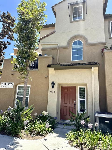 Photo of 1956 Caminito Alcala, Chula Vista, CA 91913 (MLS # 260014633)