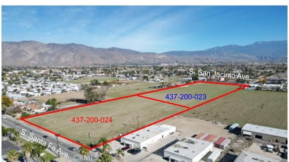 1231 S Santa Fe