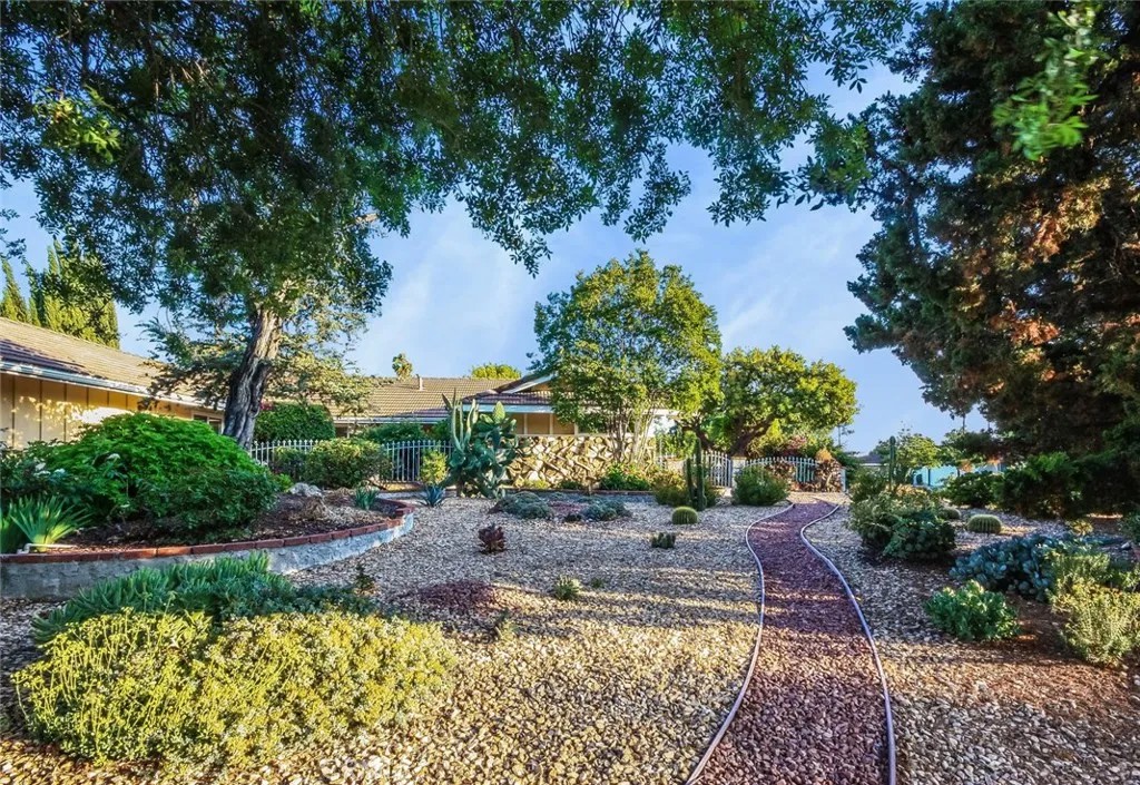 1046 Maryhurst Drive