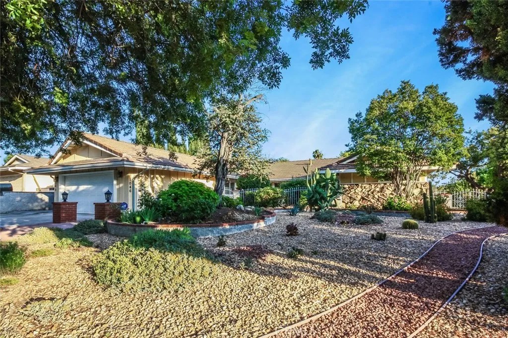 1046 Maryhurst Drive
