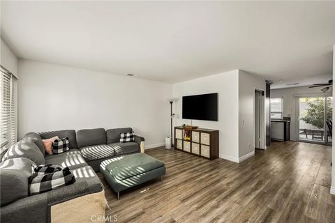 Photo of 19752 Bromley Lane #9, Huntington Beach, CA 92646 (MLS # OC26092628)