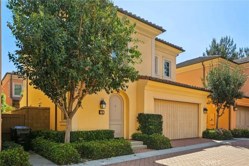 Photo of 76 Bianco, Irvine, CA 92618 (MLS # OC26016999)