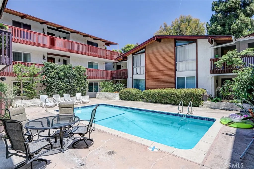 5650 Sumner Way 308