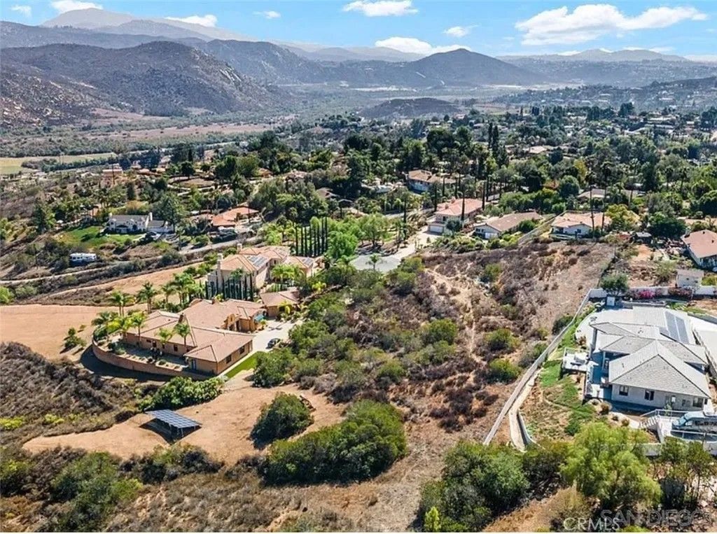 Photo of 0 Paseo Del Bianco, Escondido, CA 92025 (MLS # SR25246644)