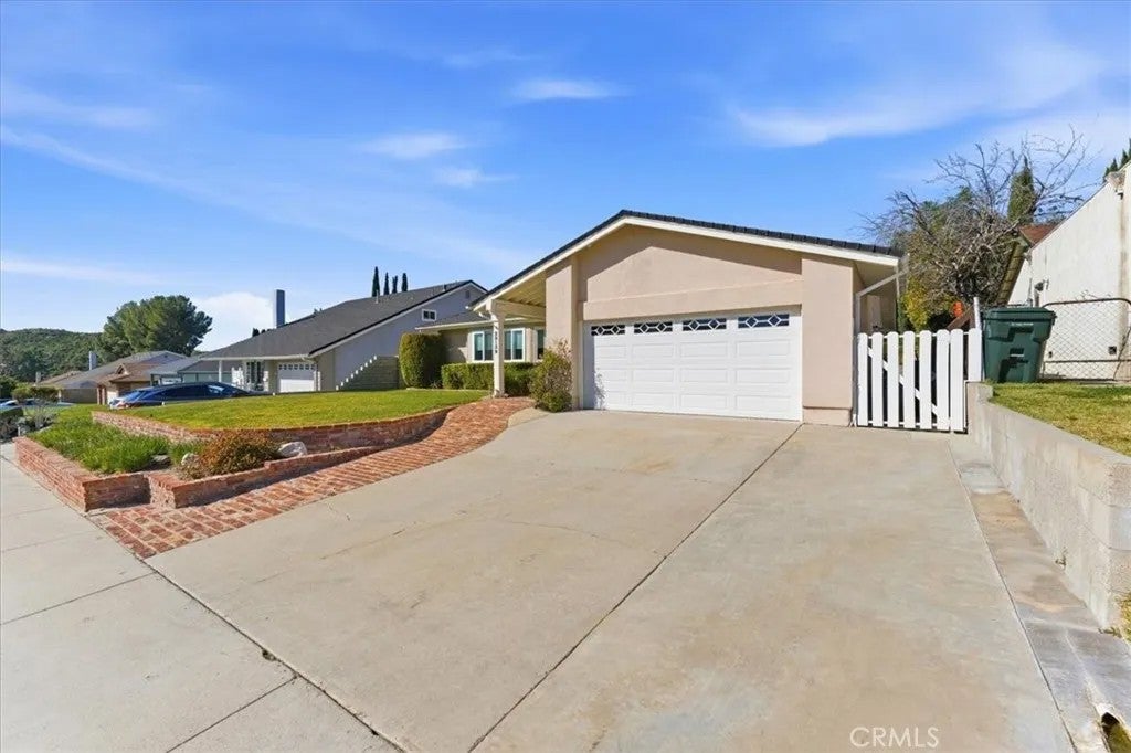 29159 Lotusgarden Drive