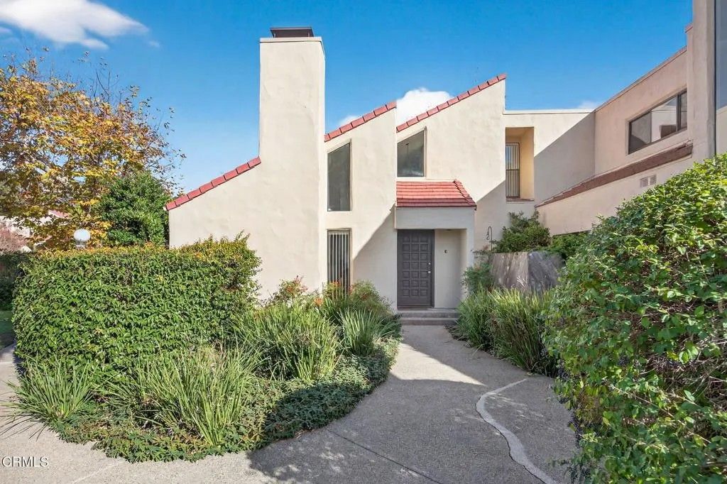 Photo of 202 N Carrillo Road #E, Ojai, CA 93023 (MLS # V1-33841)