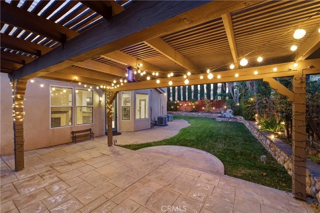 Photo of 20300 Candice Court, Canyon Country, CA 91351 (MLS # SR25272117)