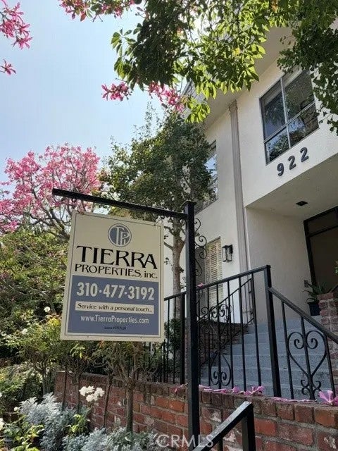 922 14th Street