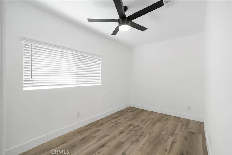 6025 Bellflower