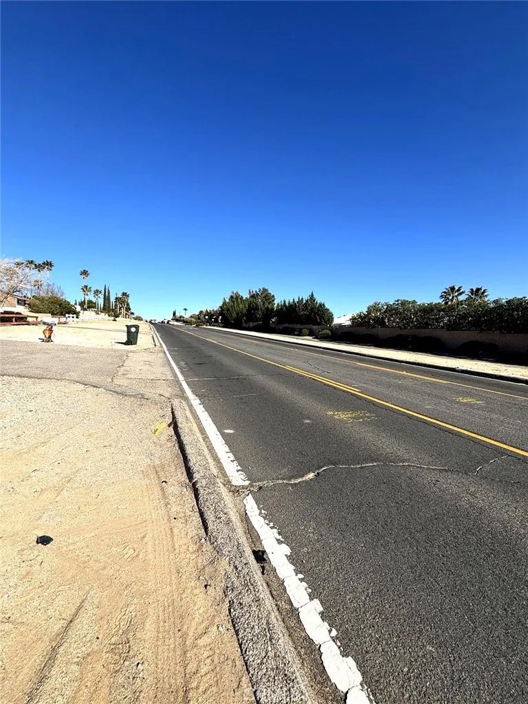 0 Yucca Loma