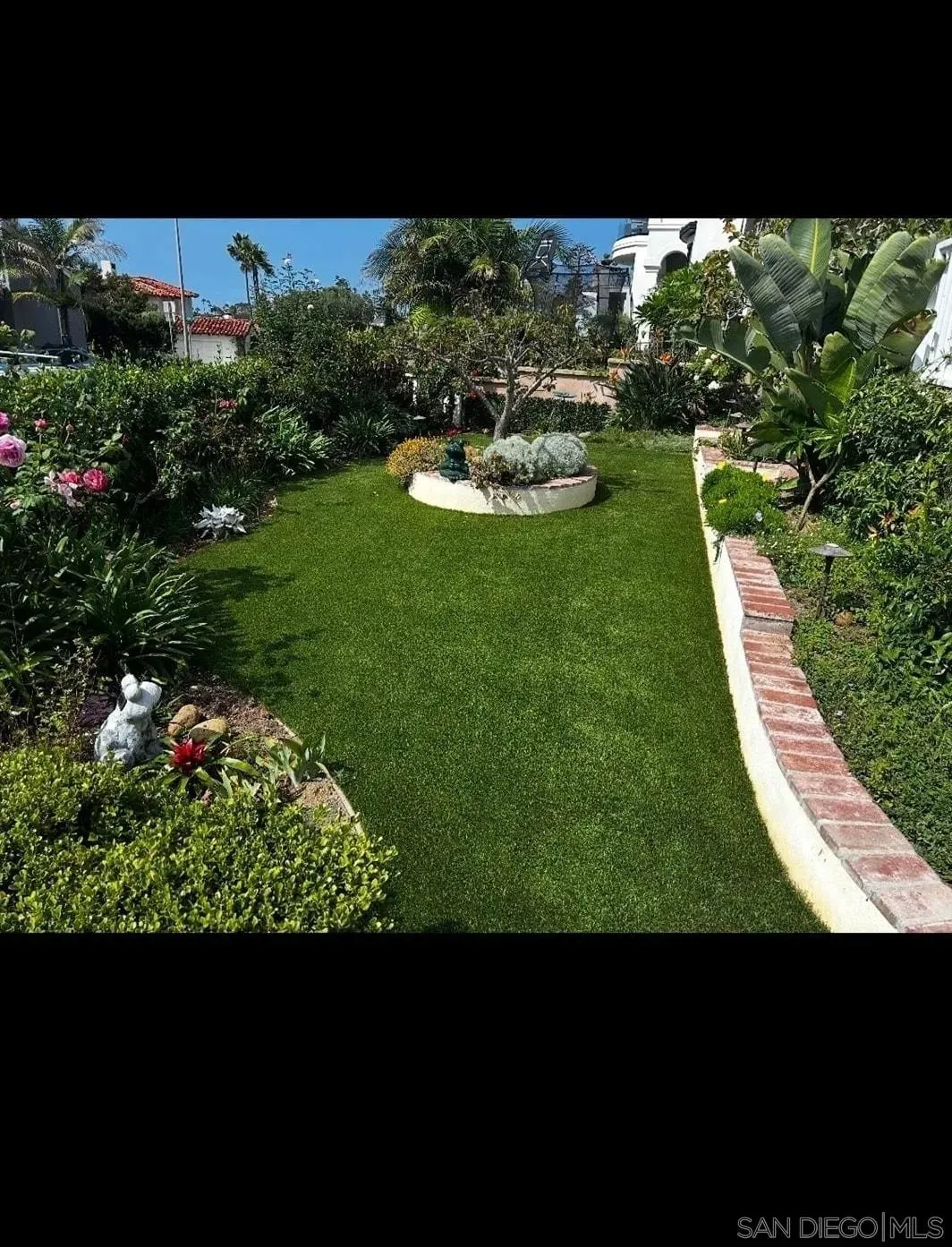 La Jolla, California 92037, United States, 3 Bedrooms Bedrooms, ,2 BathroomsBathrooms,Residential,Active,219010