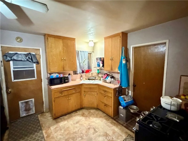 651 N 19th